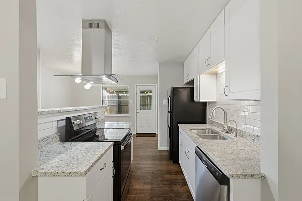 1403 Airline Dr #A — Photo 5