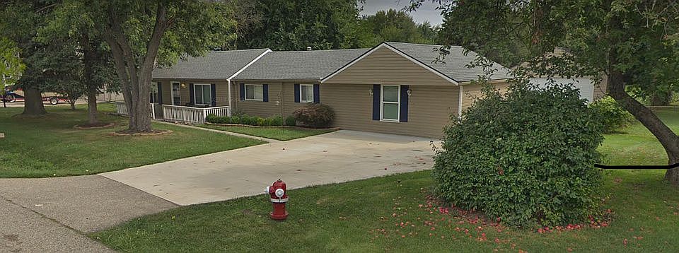 1st image of 47160 Condor Ave
