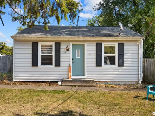 4206 S Granville Ave, Bartonville, IL 61607