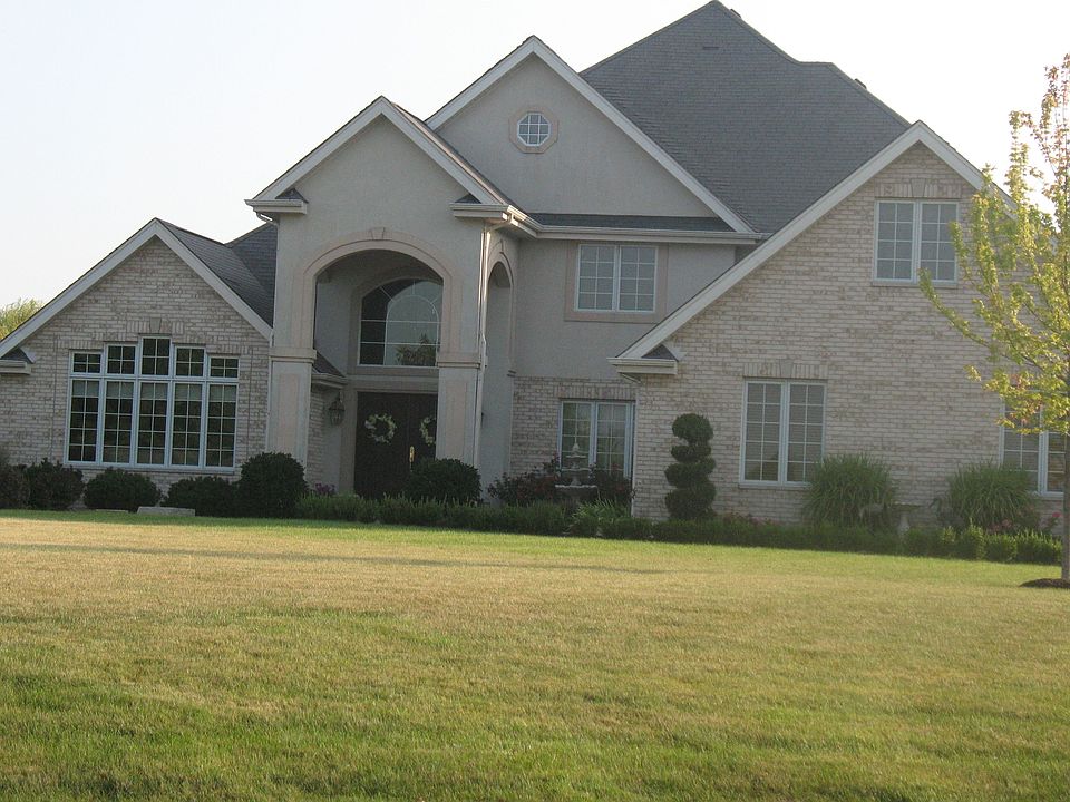1st image of 9660 W Connie Ct