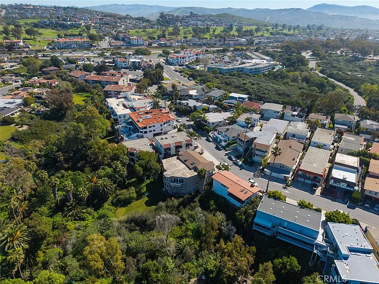 214 Avenida Montalvo #2 — Photo 63