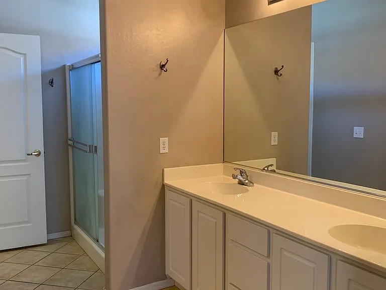 4964 E Catalina Ct — Photo 12