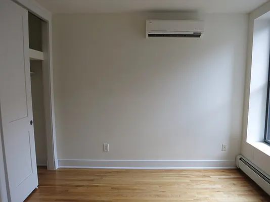 Rented by Bohemia Realty Group | media 11