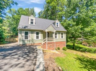 8520 Lyndale Dr, North Chesterfield, VA 23235