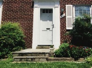 215 S Courthouse Rd, Arlington, VA 22204