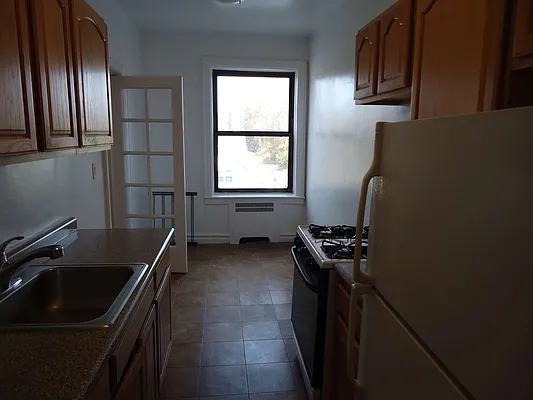 Sold by null | media 6