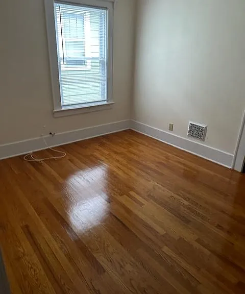 175-177 Nichols Ave — Photo 13