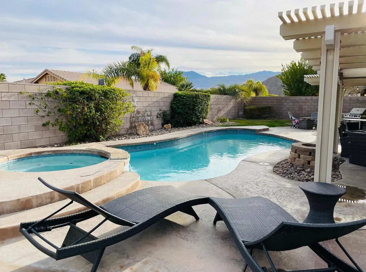 4 bed, 1800 sqft, $3,500 — Photo 4