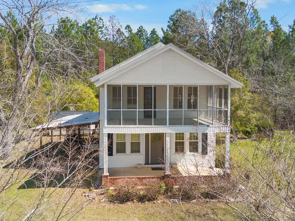 17332 Old River Rd, Garfield, GA 30425