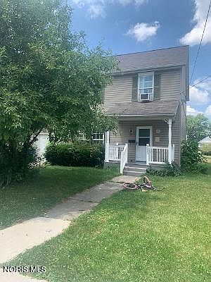 3rd image of 3223 Glenwood Ave