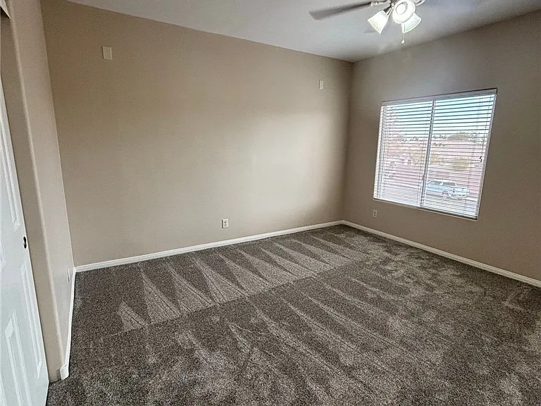 8585 Ebony Hills Way — Photo 27