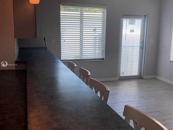 3rd image of 842 NE 121st St #1