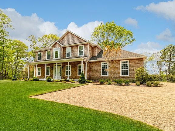 2nd image of 41 Hedges Ln