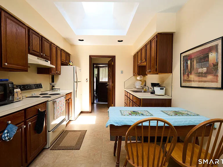 15 Harvester Rd #2 — Photo 9