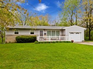 1292 W Pershing Rd, Decatur, IL 62526