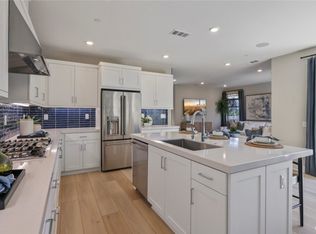 695 Guy Turner Dr, Camarillo, CA 93010