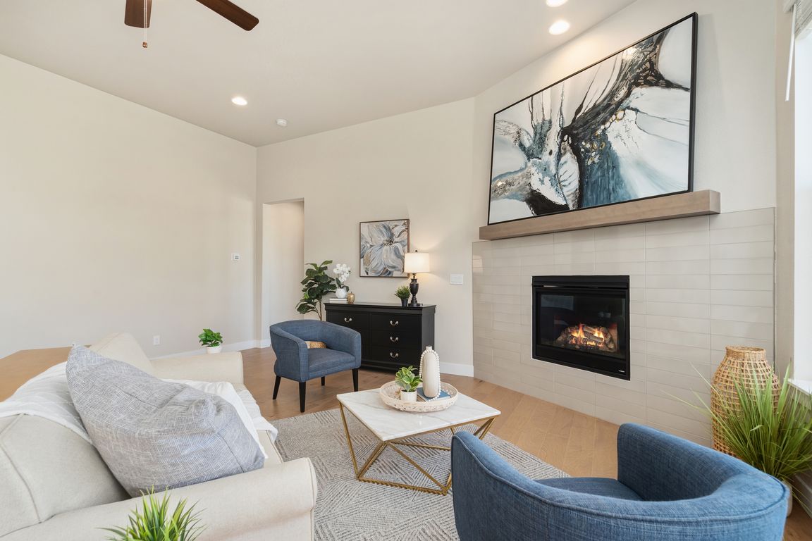 next background image