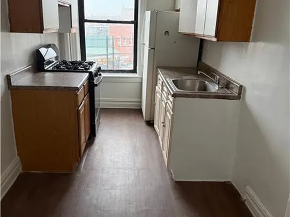 1409 W 4th St #A3, Brooklyn, NY 11204