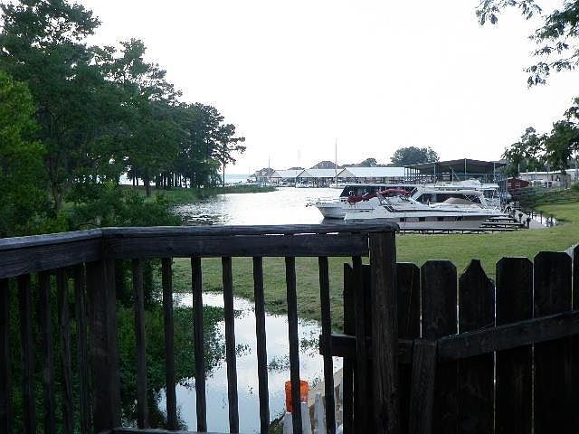 View of the Rez from spacious deck