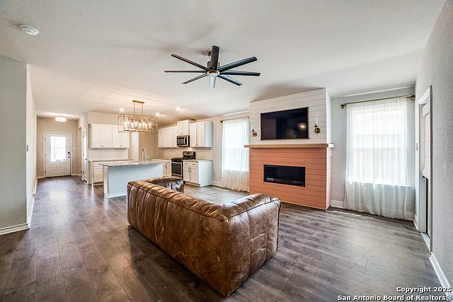 4230 Laterite Trl — Photo 9