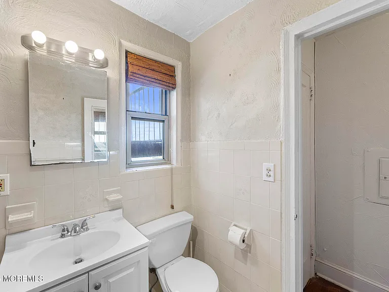 400 Deal Lake Dr #7h & 7g — Photo 34