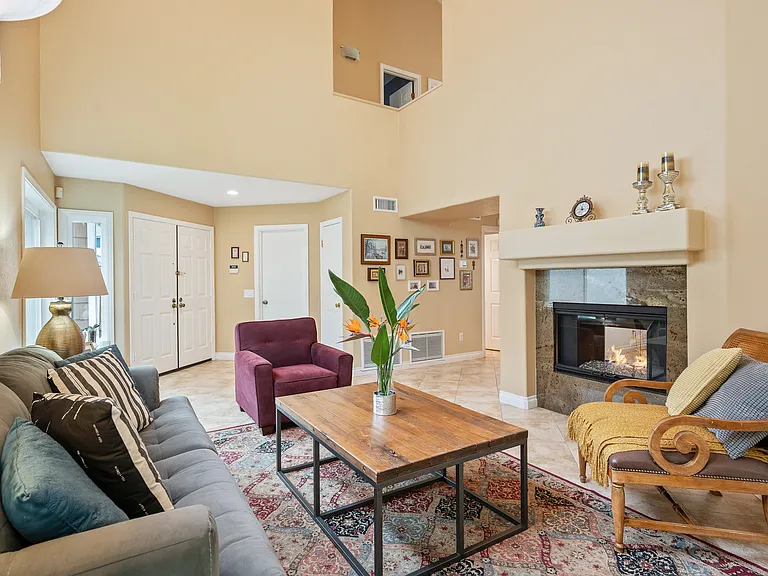 6711 Xana Way — Photo 13