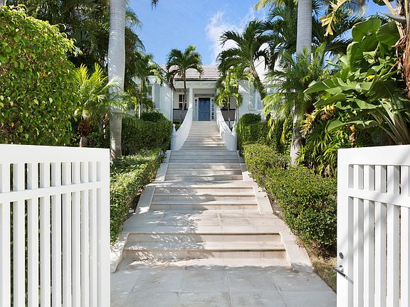 5th image of 409 N Atlantic Dr