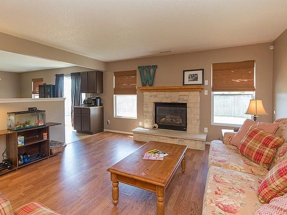 5th image of 844 Wheatgrass Dr