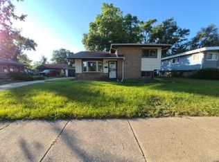 111 Algonquin St, Park Forest, IL 60466