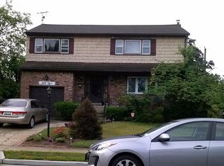 53 Brook Rd, Valley Stream, NY 11581