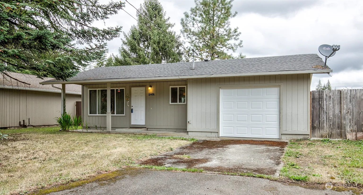 10438 SW 184th Avenue photo 1