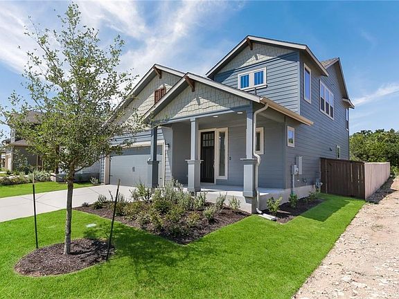 3rd image of 709 Beautyberry Ln