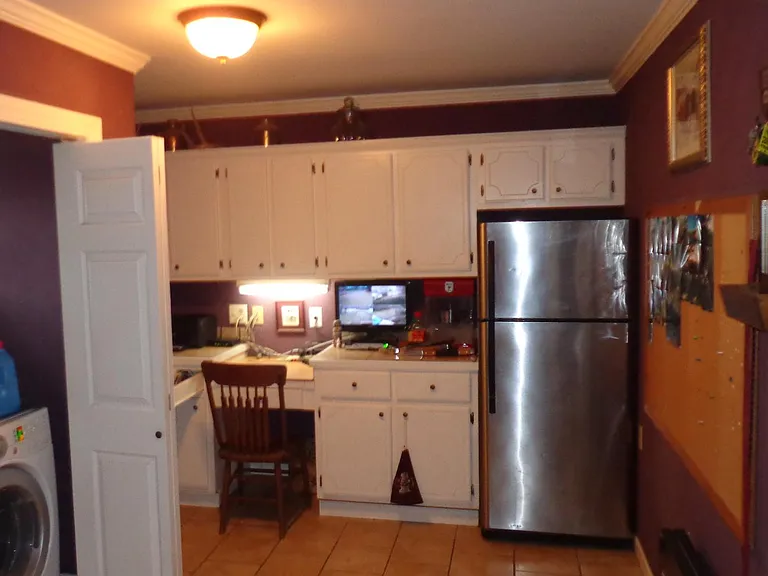 2702 Crawford Rd — Photo 3