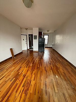 2nd image of 454 E 22nd St #4A