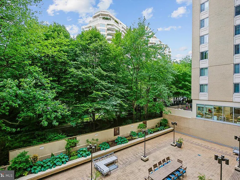 4601 N Park 210 #K — Photo 9