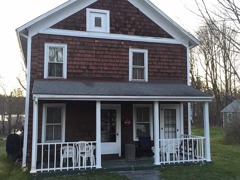 1st image of 14 Railroad Ave