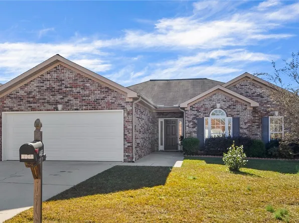 4465 21st St, Northport, AL 35476