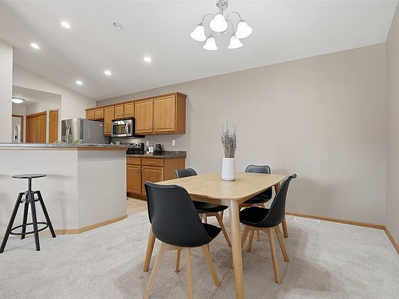 5th image of 2965 Samuel Ct SW Unit A