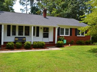 3017 Cliffdale Rd, Fayetteville, NC 28303