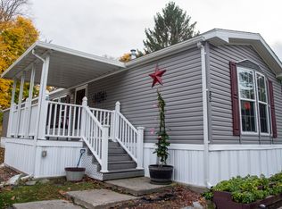 32 Aztec Dr, North Adams, MA 01247