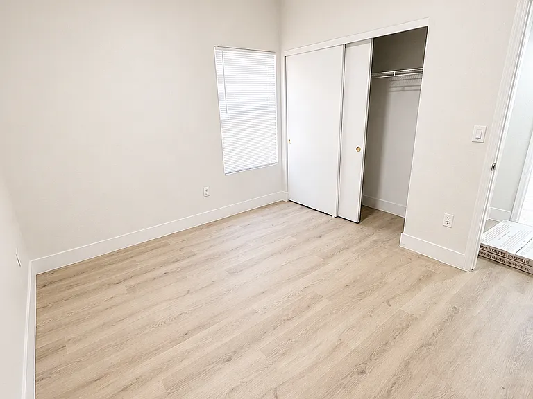 6650 W Warm Springs Rd #1108 — Photo 7