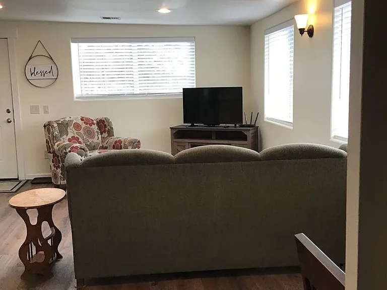 18550 Couch Market Rd — Photo 29