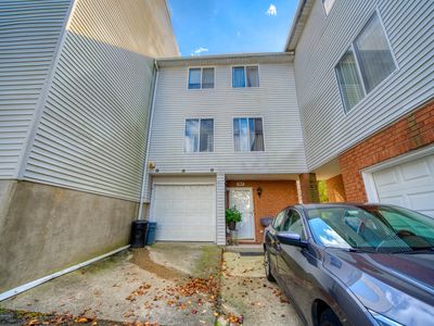 160 Emily Ln, Staten Island, NY, 10312