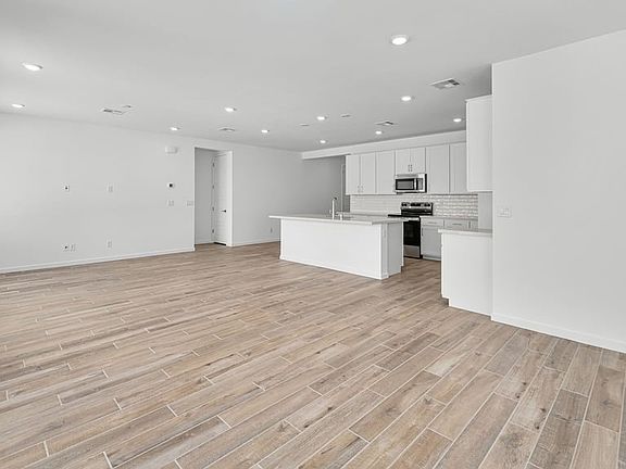 4th image of 4330 E Brusca Way