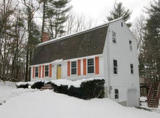 3 Bunker Hill Dr, Londonderry, NH 03053