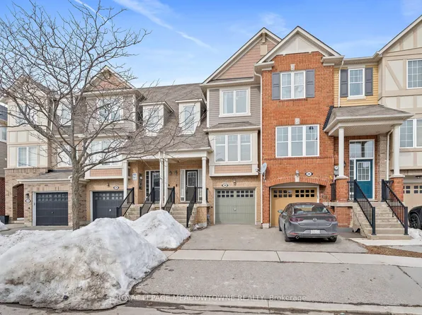 26 Lathbury St, Brampton, ON L7A 0R5