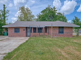 5431 Willow Glen Dr, Houston, TX 77033