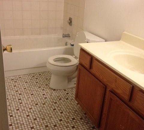 4th image of 121 Arthur Ave APT 203