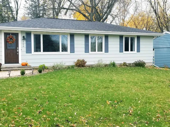 406 E Verleen Ave, Waunakee, WI 53597