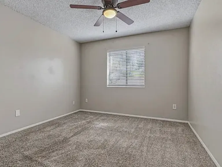 645 W Rio Salado Pkwy #101 — Photo 13